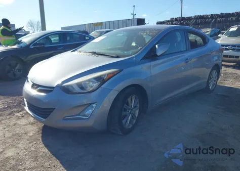 2015 Hyundai Elantra Se z USA, uszkodzony, nr VIN 5NPDH4AE7FH548780